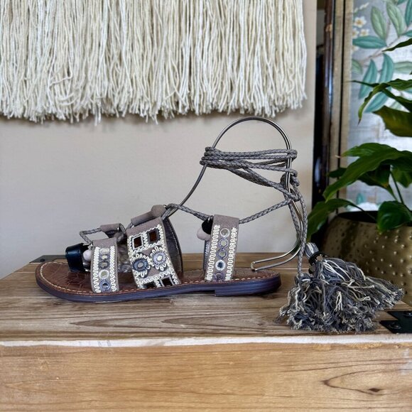 Sam Edelman Gretchen Gray Silver Ankle Wrap Tassel Gladiator Flat Sandal Size 7 - Picture 7 of 17